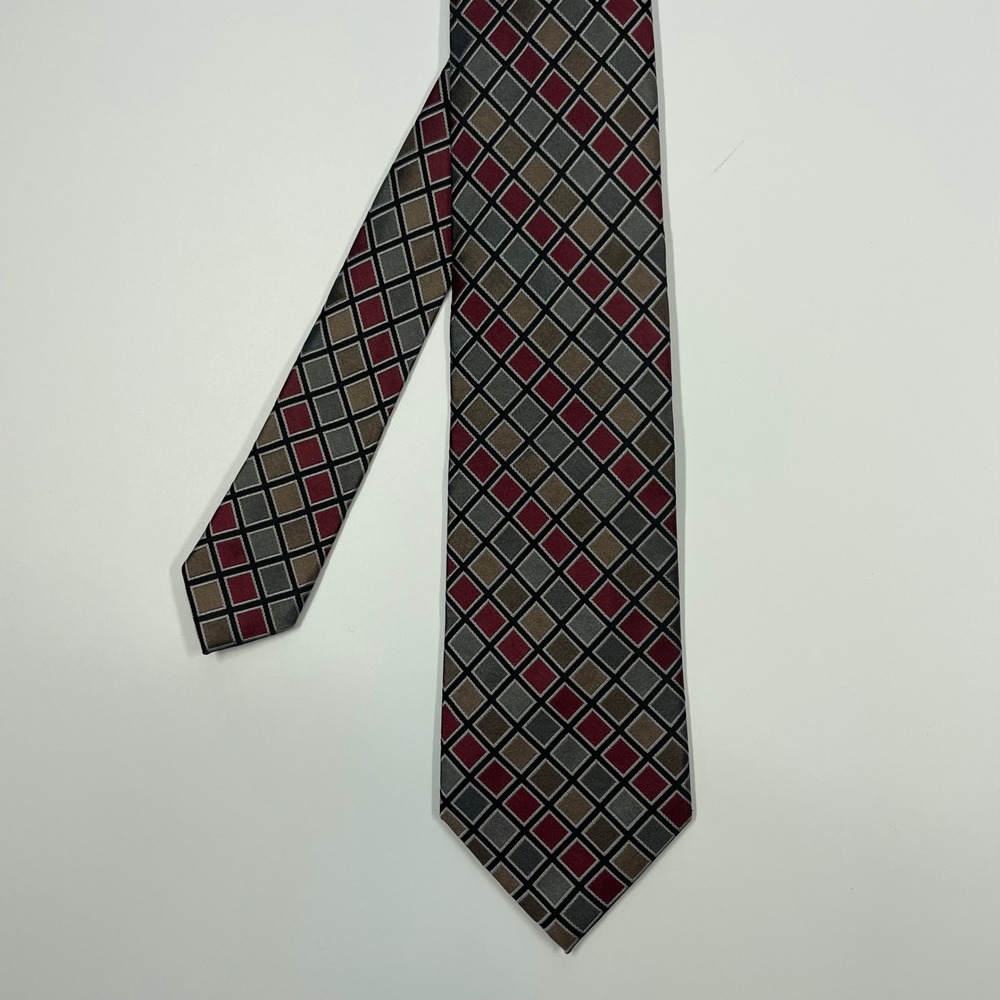 Joseph Abboud Grey Burgundy Geometric Diamond Silk Necktie Mens OS